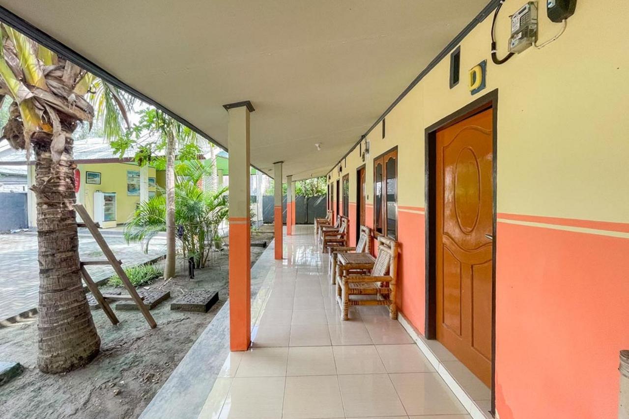 Ekas Beach Guesthouse Mitra Reddoorz Экстерьер фото